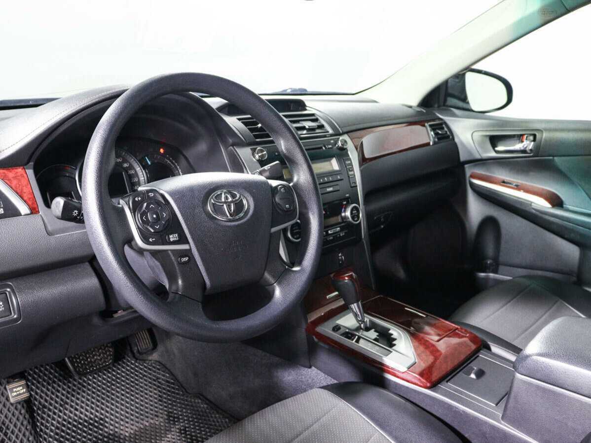 Toyota Camry б/у, 2013, Автоматическая. Фото: #13