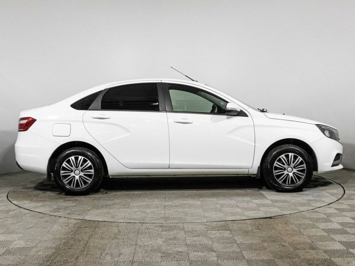 Lada (ВАЗ) Vesta б/у, 2019, Механическая. Фото: #3