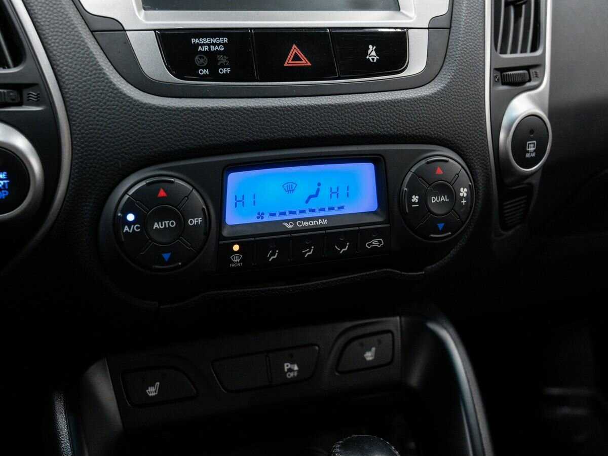 Hyundai ix35 б/у, 2012, Автоматическая. Фото: #16