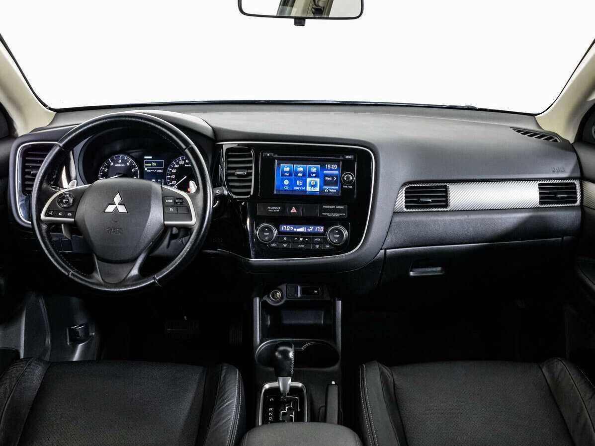 Mitsubishi Outlander б/у, 2014, Вариатор. Фото: #9