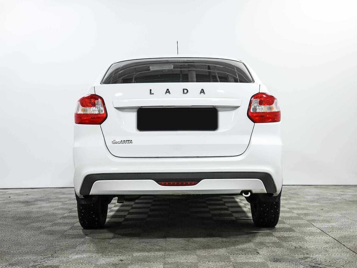 Lada (ВАЗ) Granta б/у, 2023, Механическая. Фото: #2