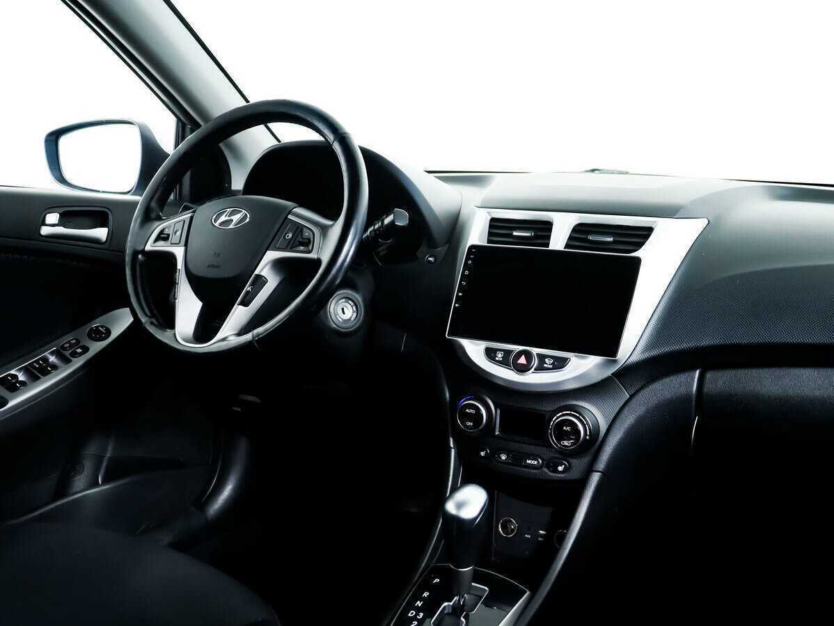 Hyundai Solaris б/у, 2014, Автоматическая. Фото: #8