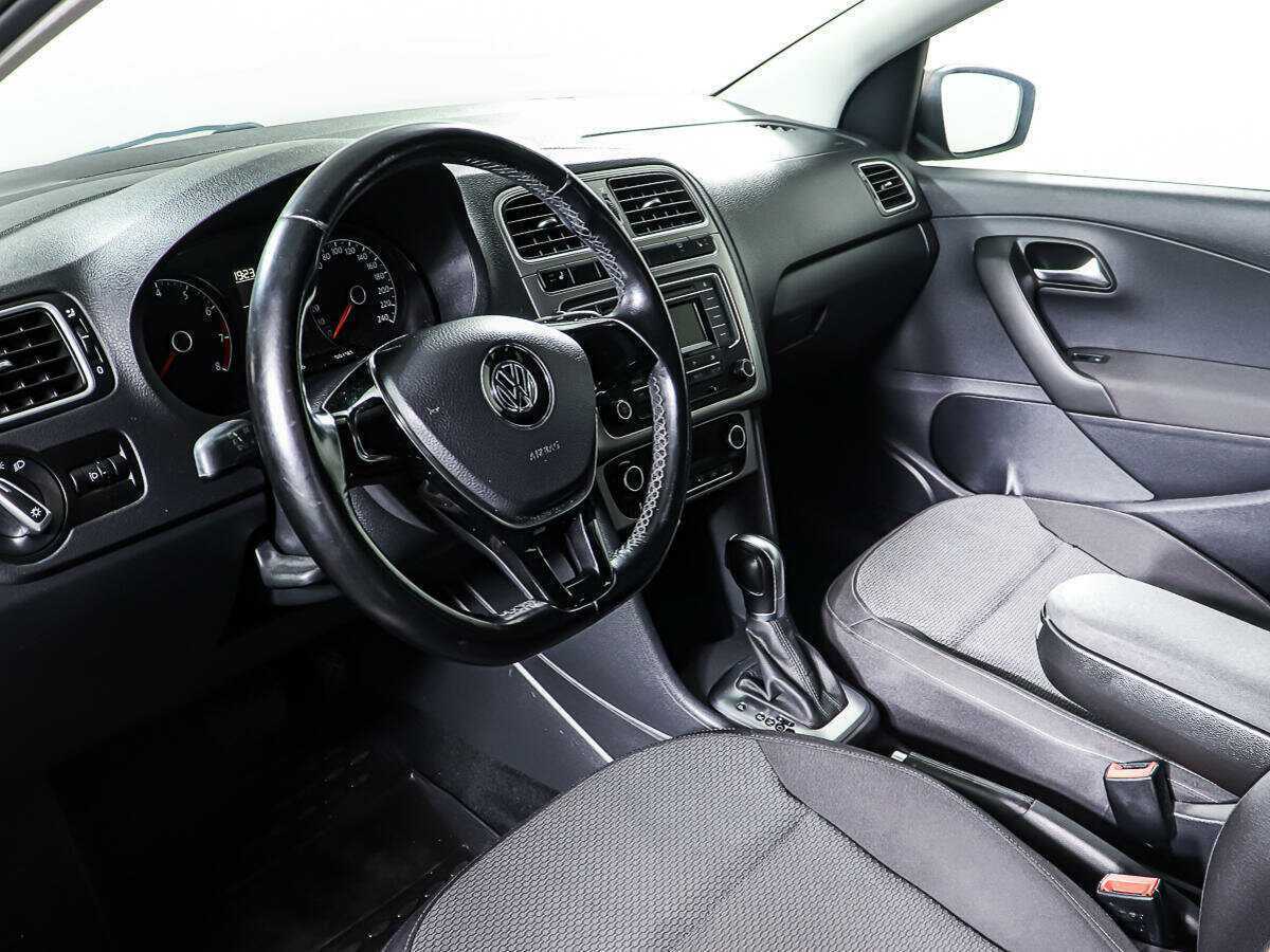 Volkswagen Polo б/у, 2016, Автоматическая. Фото: #12