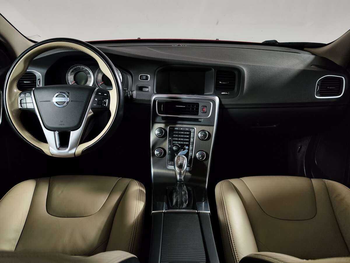 Volvo S60 б/у, 2012, Автоматическая. Фото: #8
