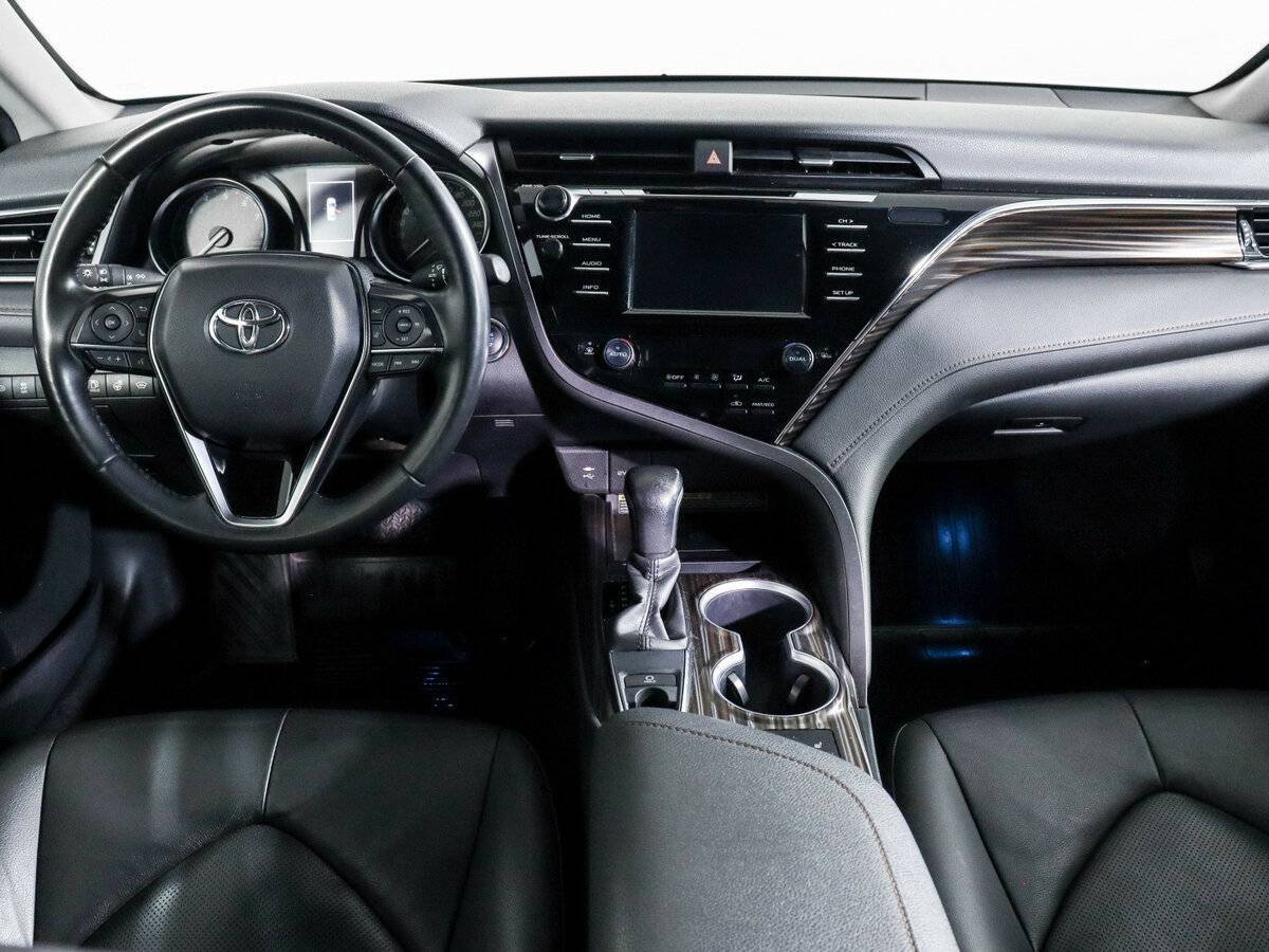 Toyota Camry б/у, 2021, Автоматическая. Фото: #11