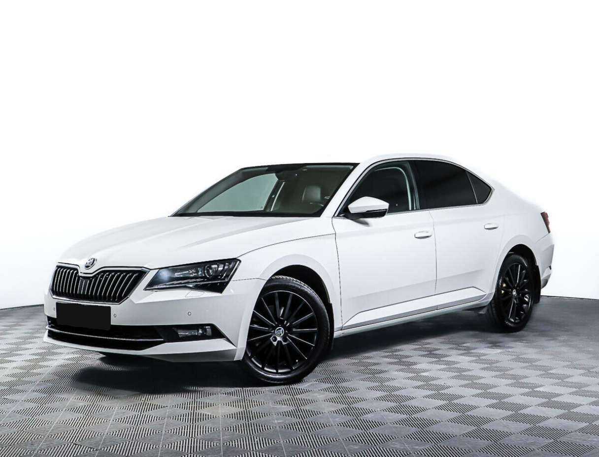 Skoda Superb б/у, 2017, Роботизированная. Фото: #0