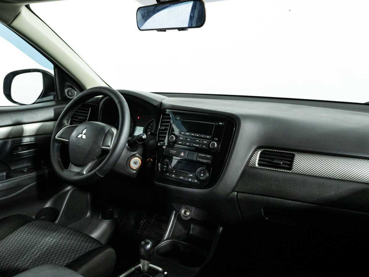 Mitsubishi Outlander б/у, 2013, Вариатор. Фото: #8