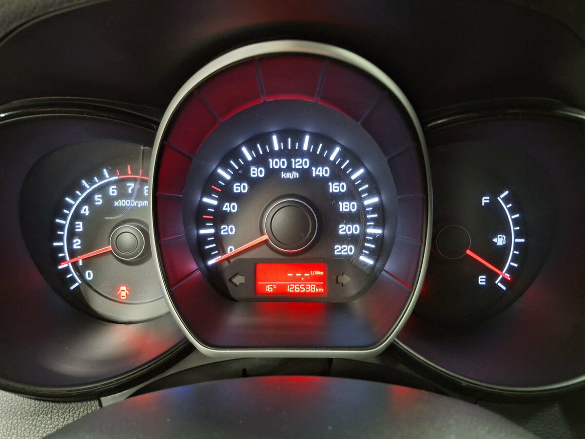 Kia Rio б/у, 2017, Механическая. Фото: #12
