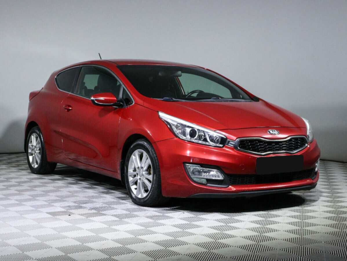 Kia Ceed б/у, 2013, Автоматическая. Фото: #2