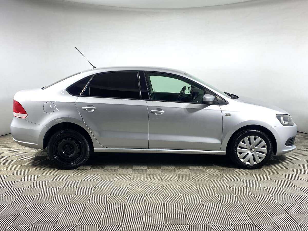 Volkswagen Polo б/у, 2012, Автоматическая. Фото: #3