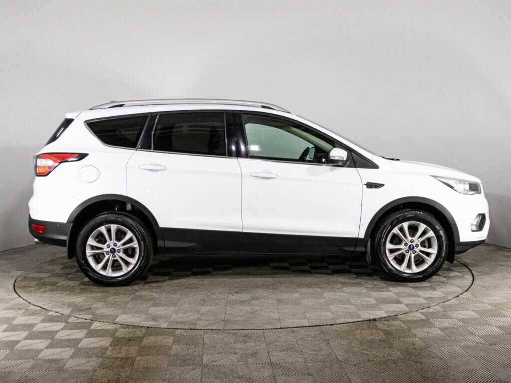 Ford Kuga б/у, 2018, Автоматическая. Фото: #3