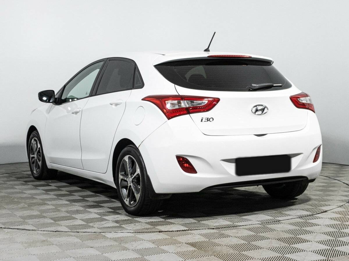 Hyundai i30 б/у, 2015, Автоматическая. Фото: #6