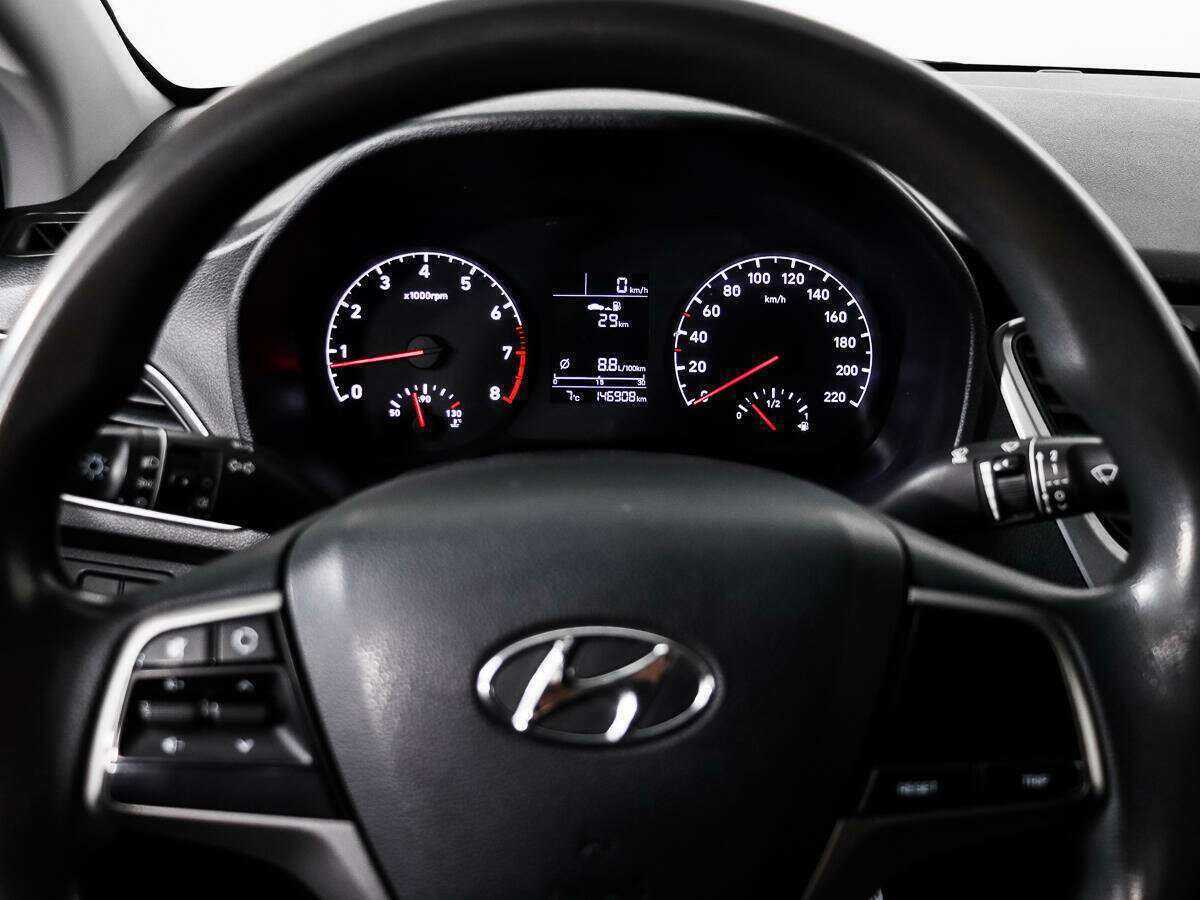 Hyundai Solaris б/у, 2019, Механическая. Фото: #14