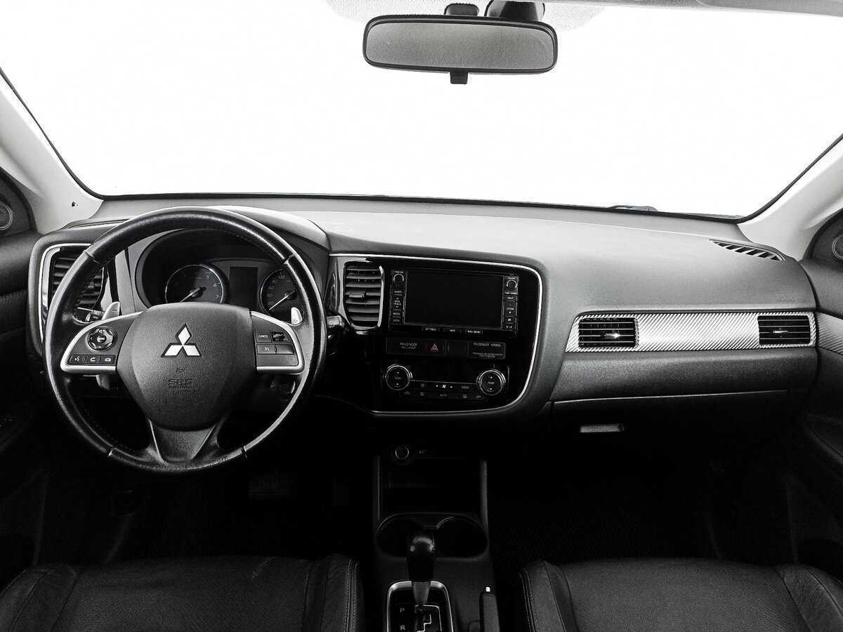 Mitsubishi Outlander б/у, 2014, Вариатор. Фото: #9