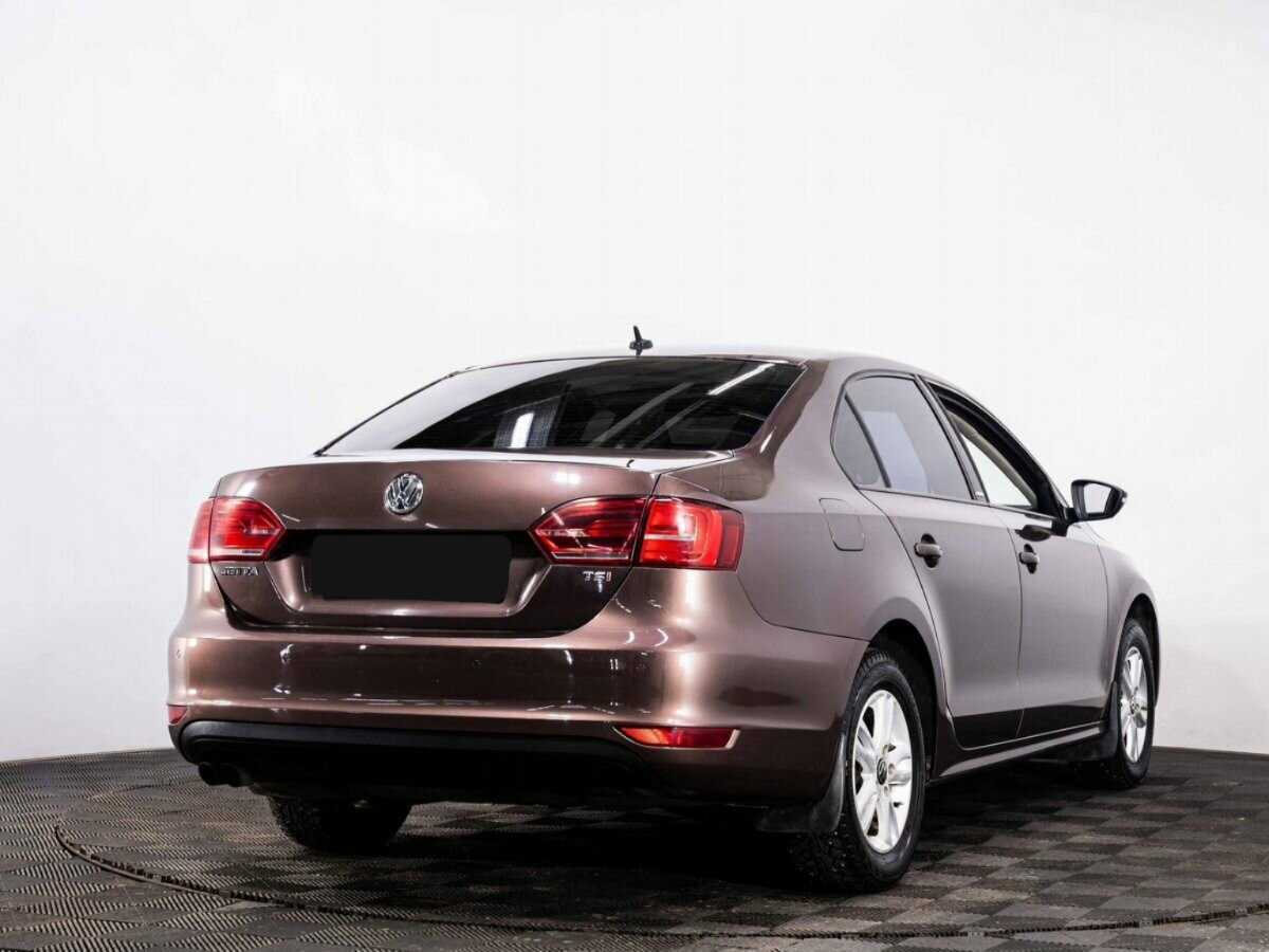 Volkswagen Jetta б/у, 2014, Механическая. Фото: #5