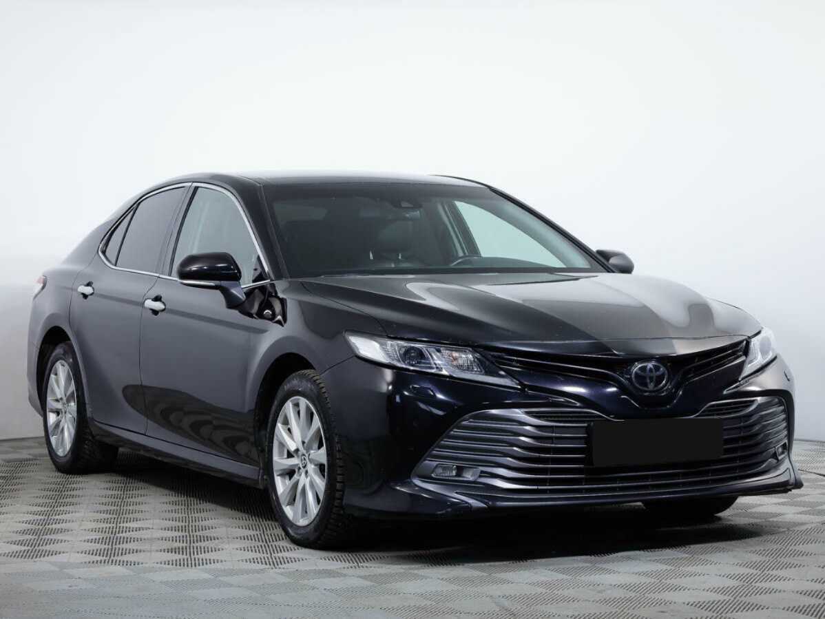 Toyota Camry б/у, 2020, Автоматическая. Фото: #1