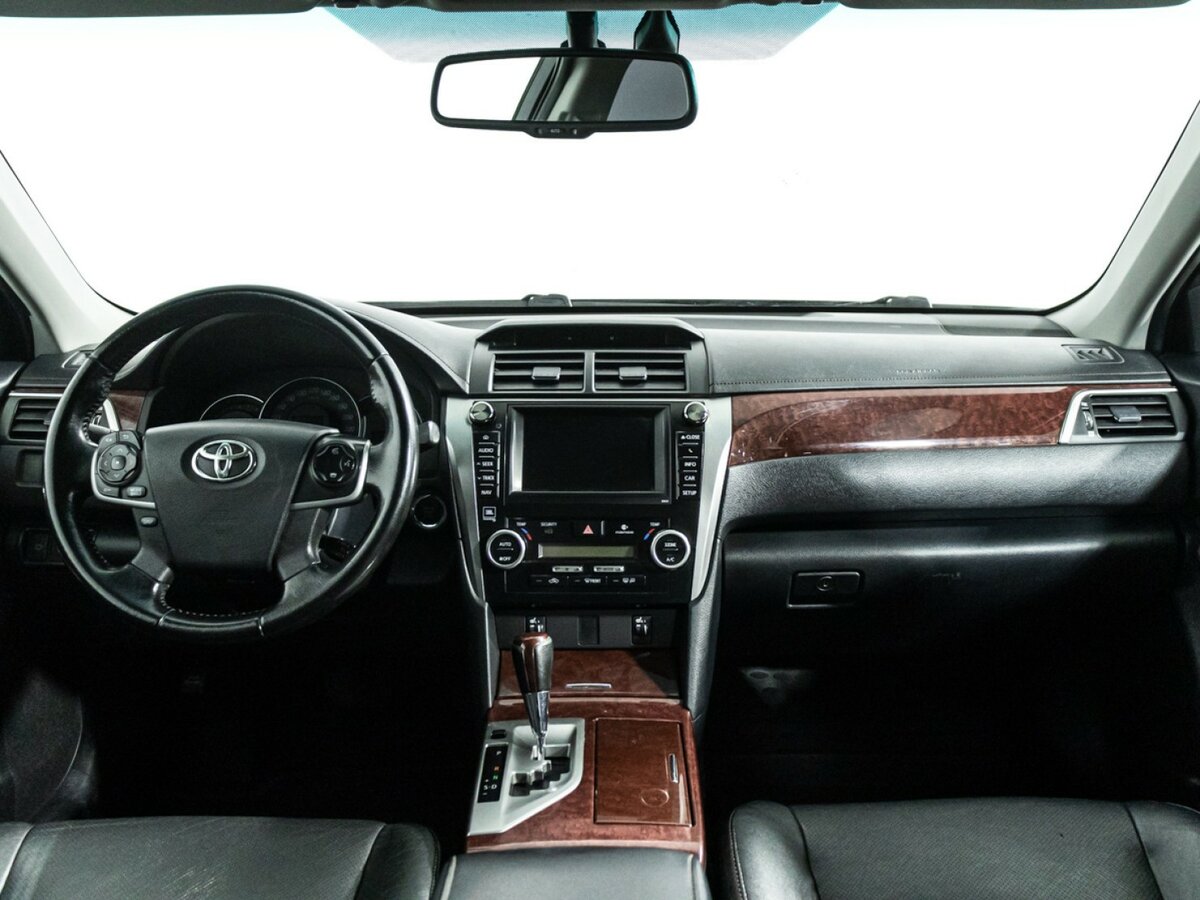 Toyota Camry б/у, 2014, Автоматическая. Фото: #12