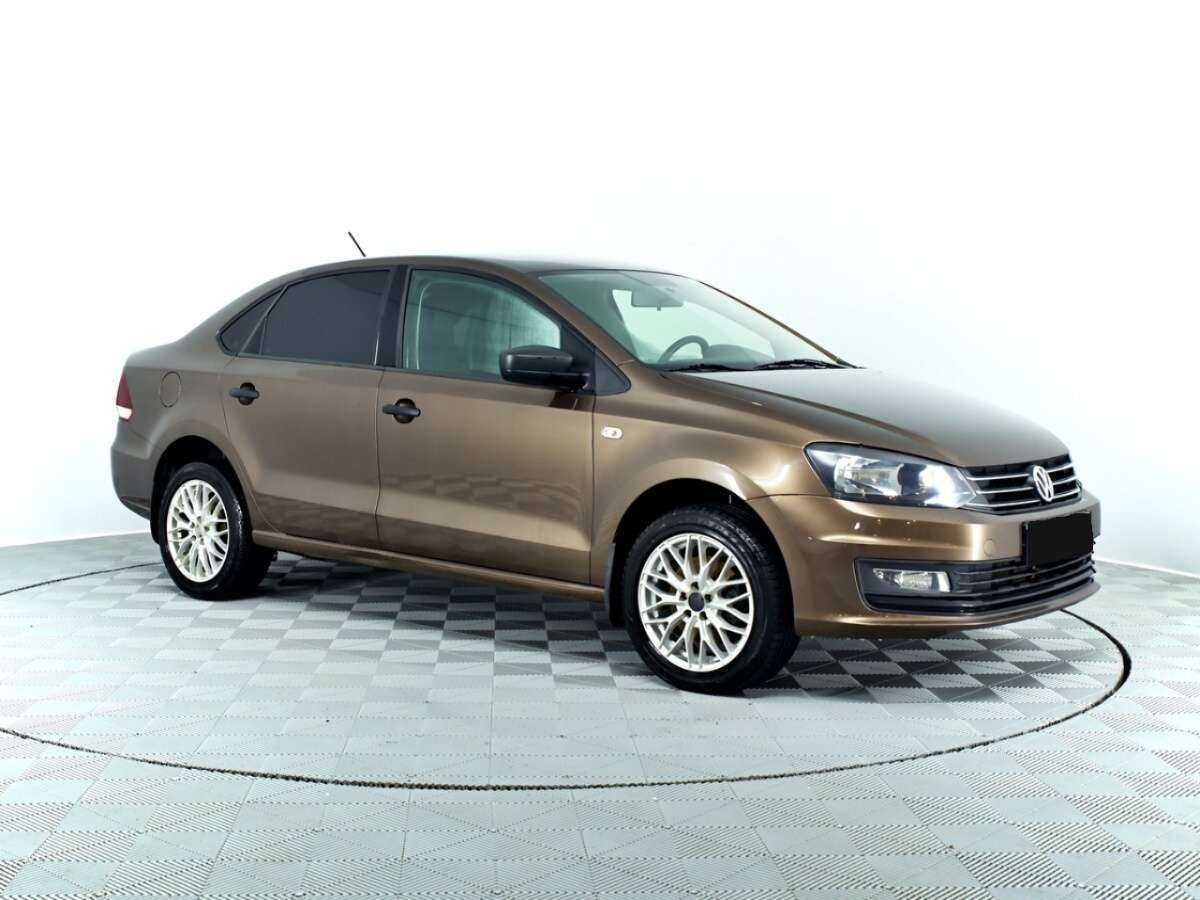 Volkswagen Polo б/у, 2019, Механическая. Фото: #2