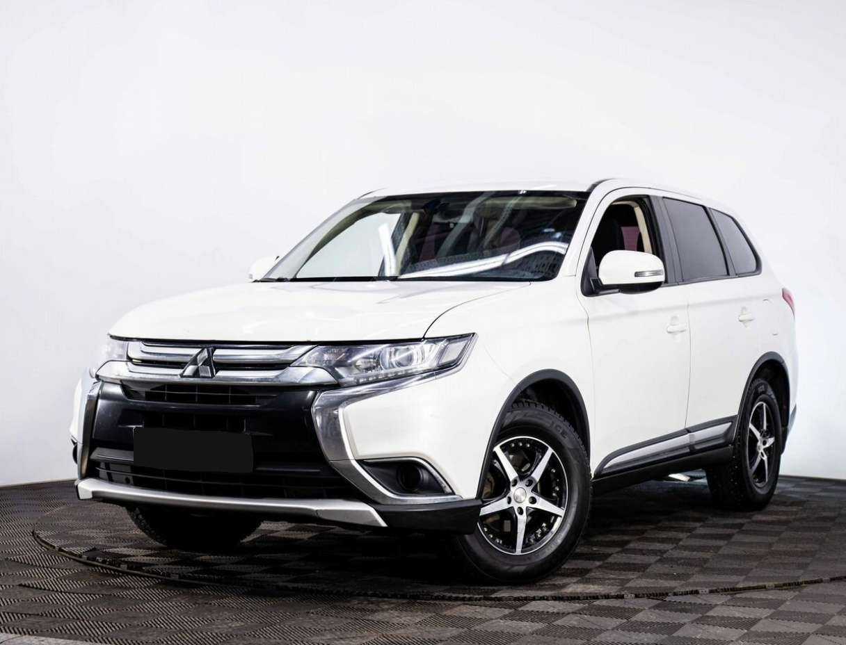 Mitsubishi Outlander б/у, 2017, Вариатор. Фото: #0
