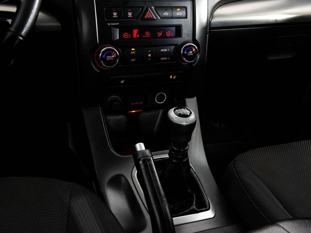 Kia Sorento б/у, 2012, Механическая. Фото: #11