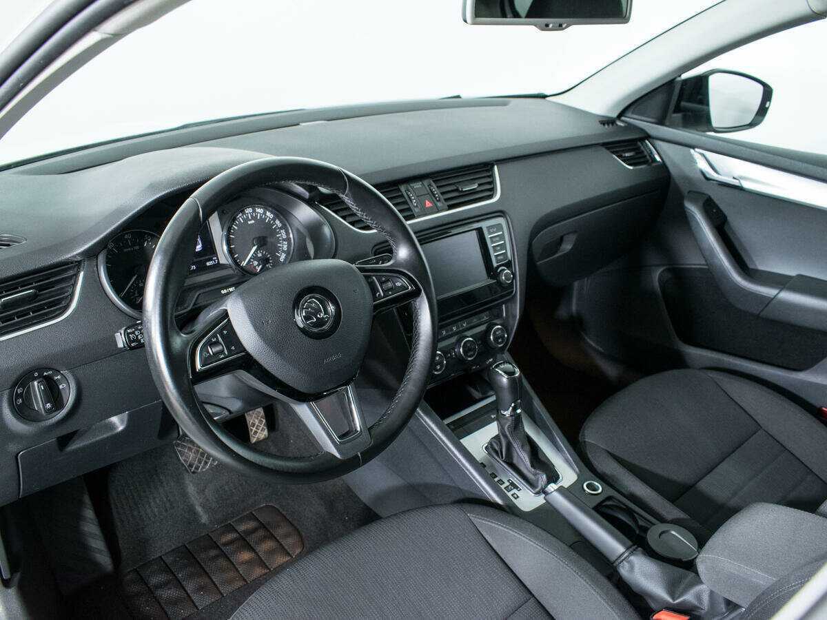 Skoda Octavia б/у, 2016, Роботизированная. Фото: #12