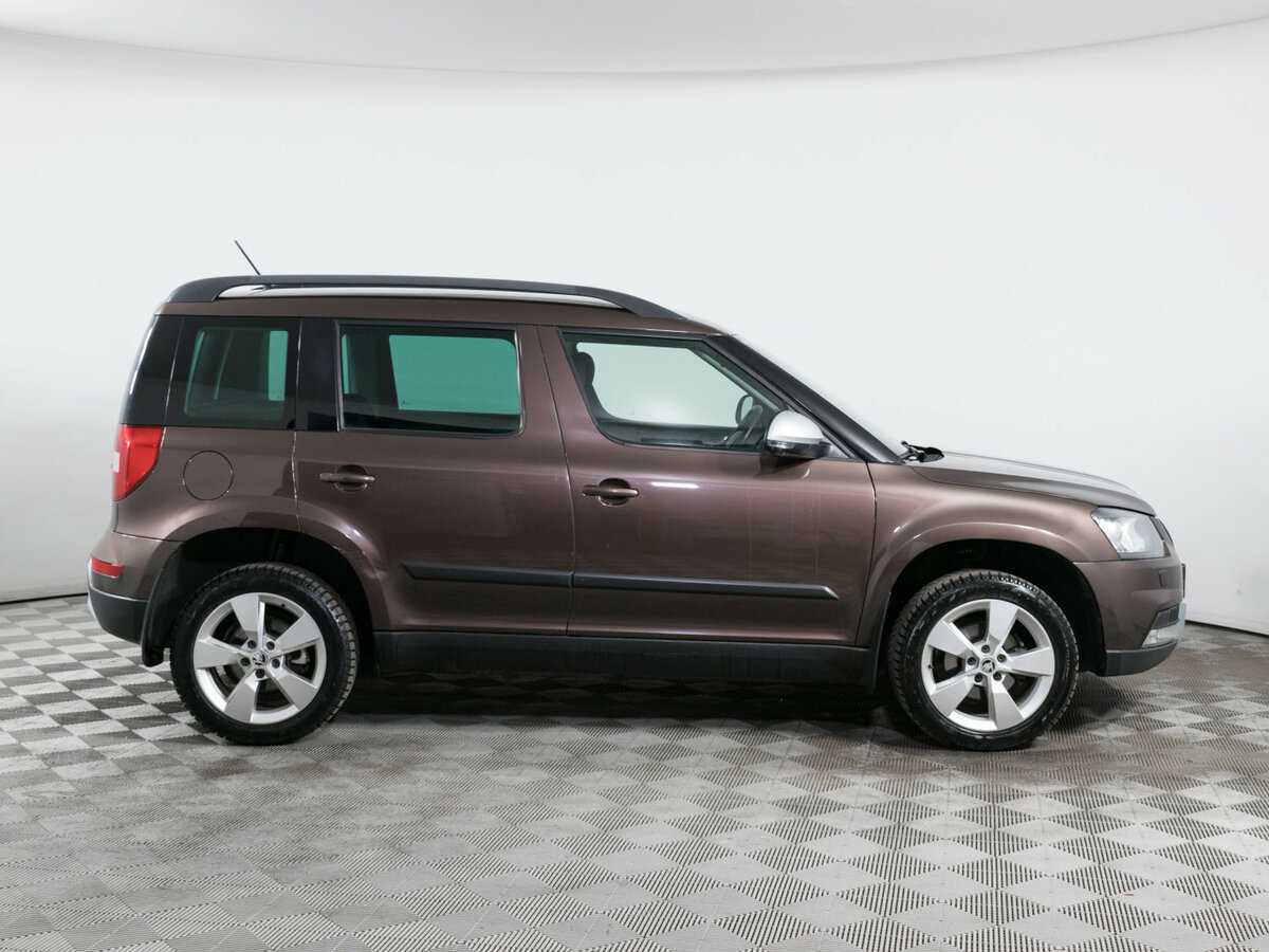 Skoda Yeti б/у, 2015, Роботизированная. Фото: #3