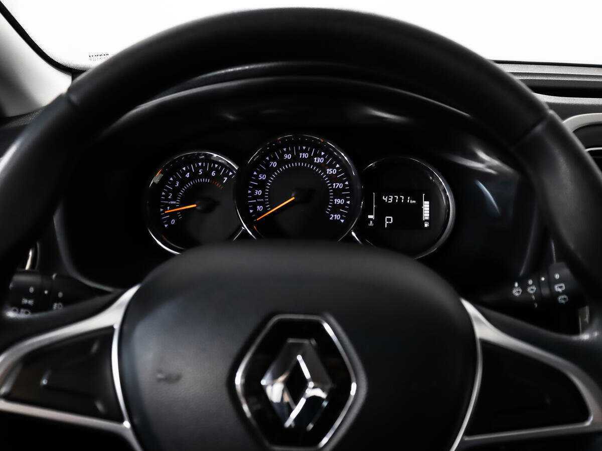 Renault Sandero б/у, 2020, Автоматическая. Фото: #11