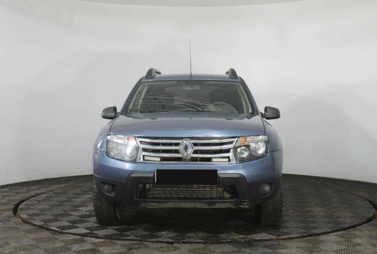 Renault Duster б/у, 2013, Механическая. Фото: #1