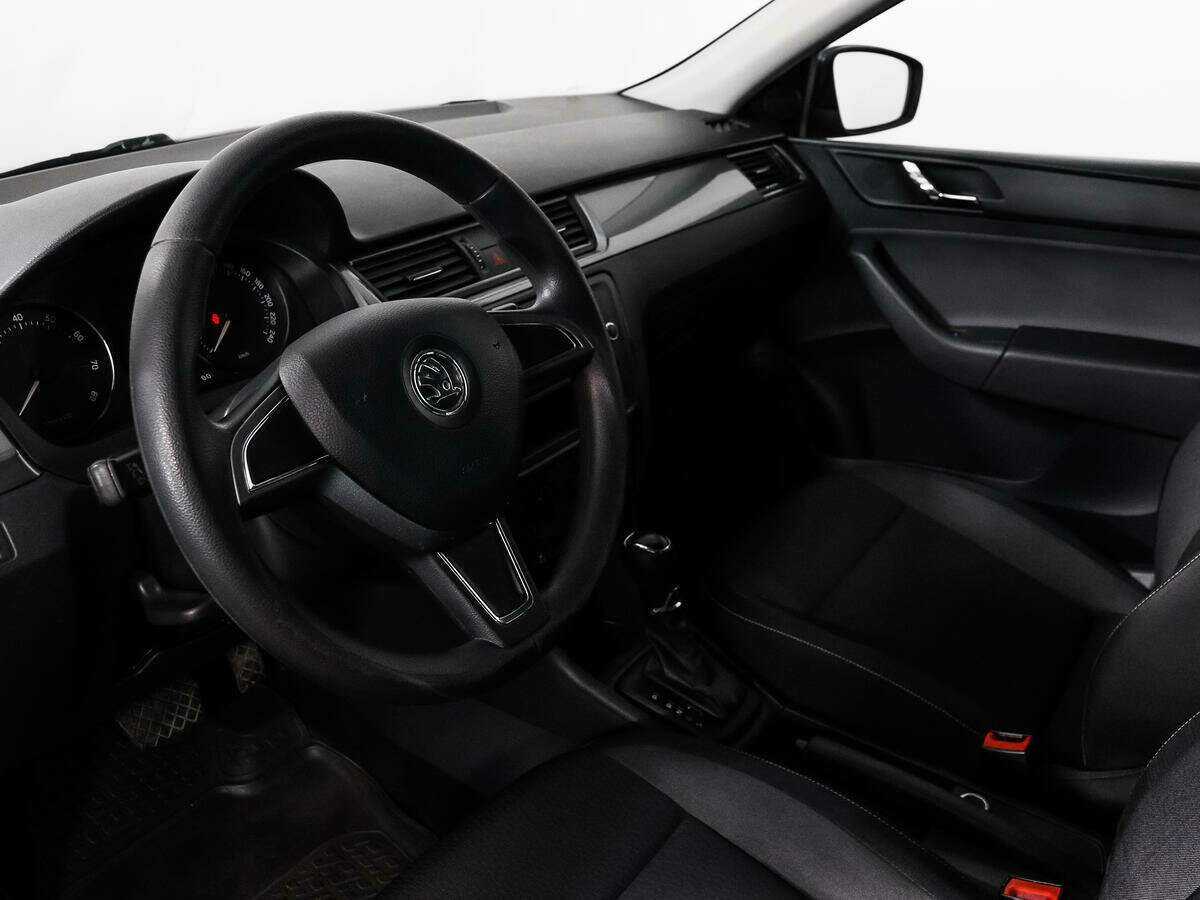 Skoda Rapid б/у, 2014, Автоматическая. Фото: #6