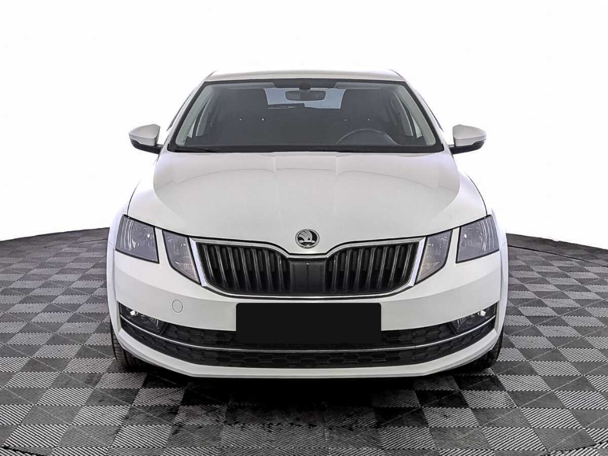 Skoda Octavia б/у, 2020, Роботизированная. Фото: #1