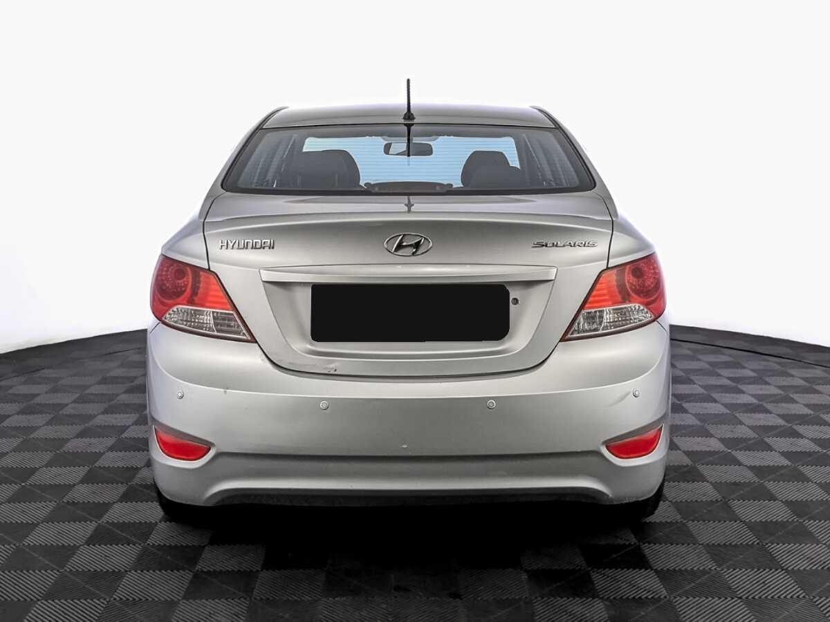 Hyundai Solaris б/у, 2012, Автоматическая. Фото: #5