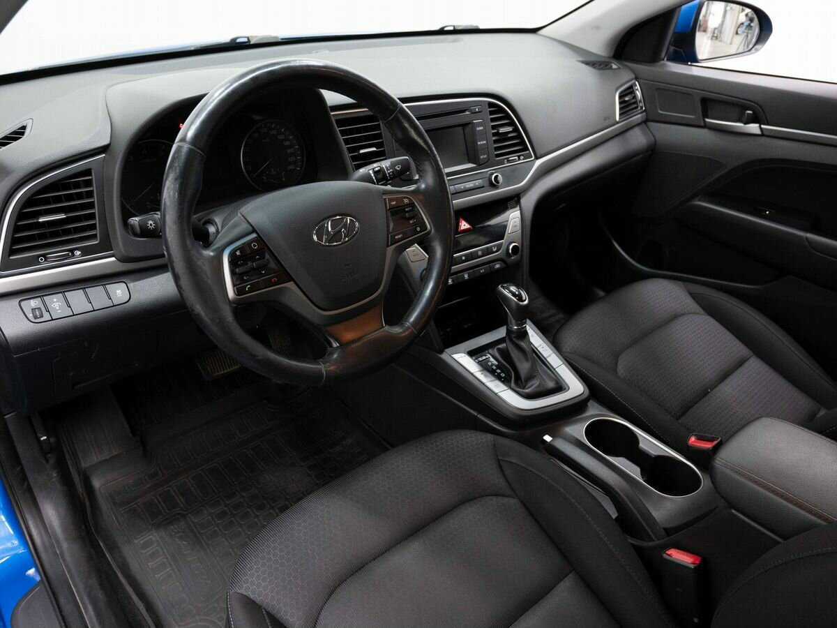 Hyundai Elantra б/у, 2017, Автоматическая. Фото: #7
