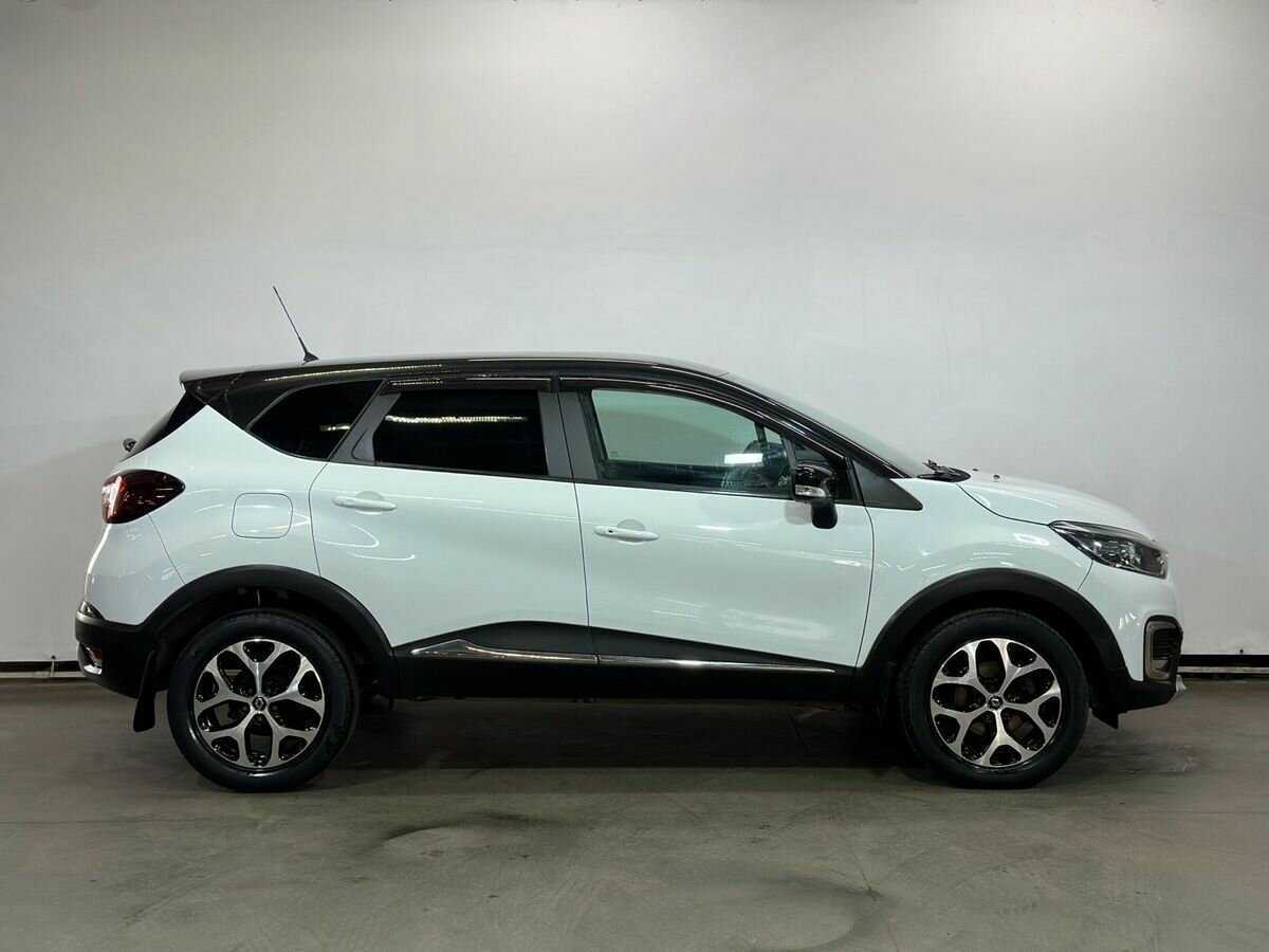 Renault Kaptur б/у, 2017, Автоматическая. Фото: #3