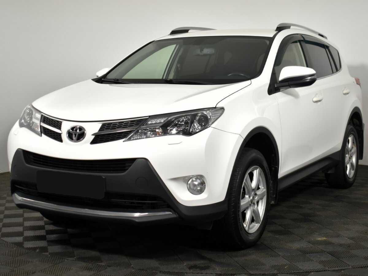Toyota RAV4 б/у, 2015, Механическая. Фото: #0