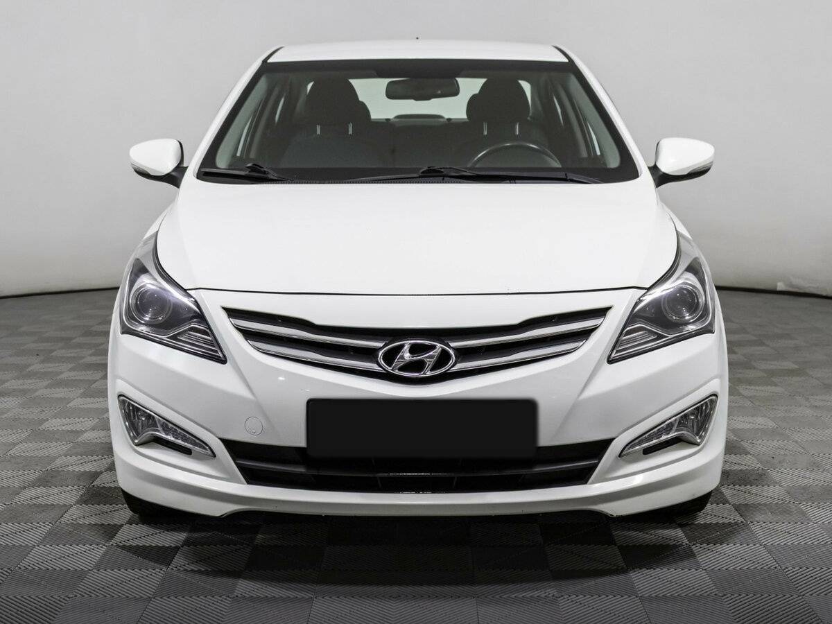 Hyundai Solaris б/у, 2015, Автоматическая. Фото: #1