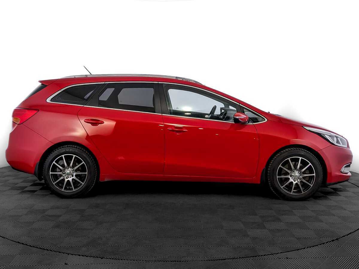 Kia Ceed б/у, 2014, Автоматическая. Фото: #3