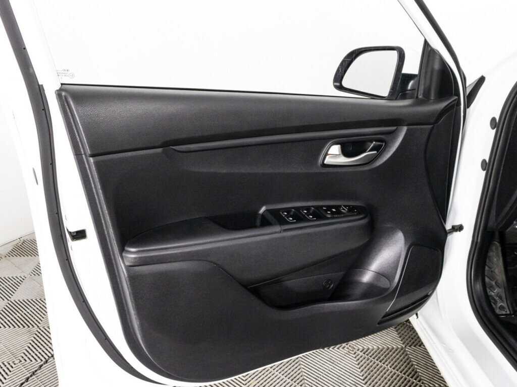 Kia Rio б/у, 2020, Автоматическая. Фото: #23