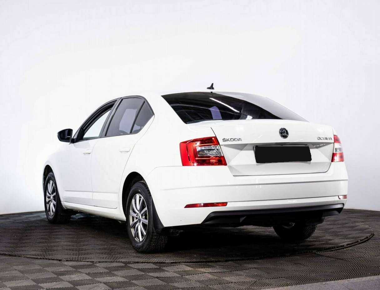 Skoda Octavia б/у, 2017, Автоматическая. Фото: #3