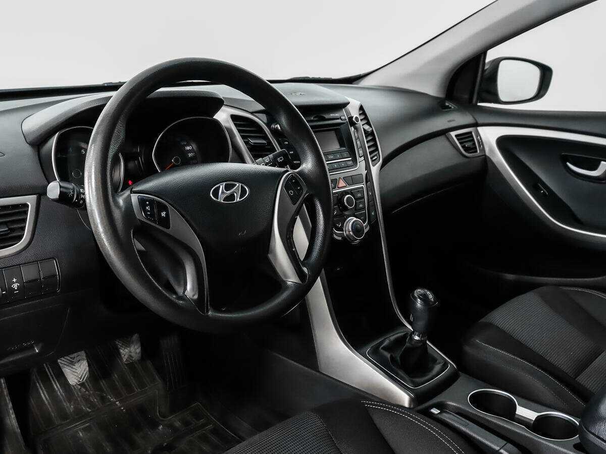 Hyundai i30 б/у, 2013, Механическая. Фото: #8