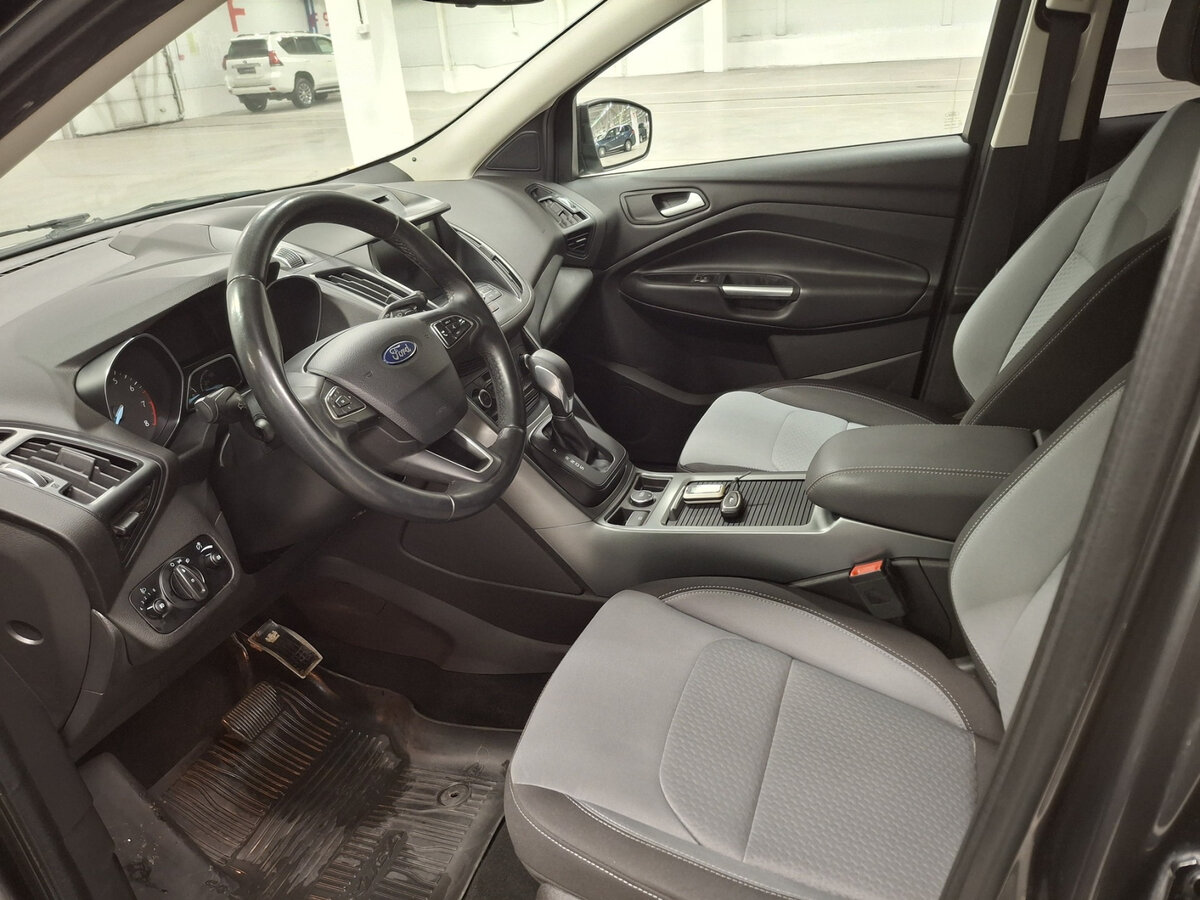 Ford Kuga б/у, 2016, Автоматическая. Фото: #14