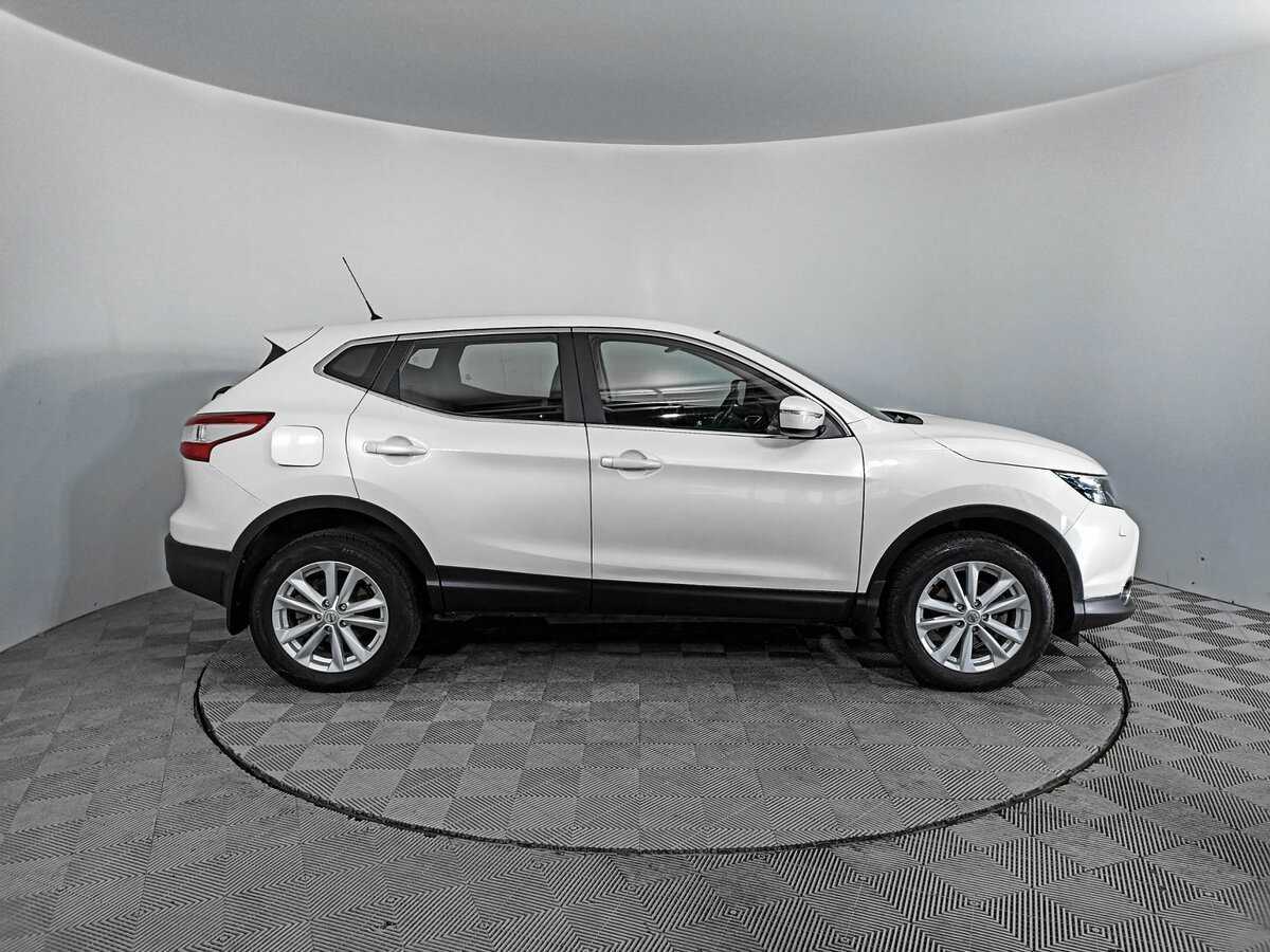 Nissan Qashqai б/у, 2014, Механическая. Фото: #3