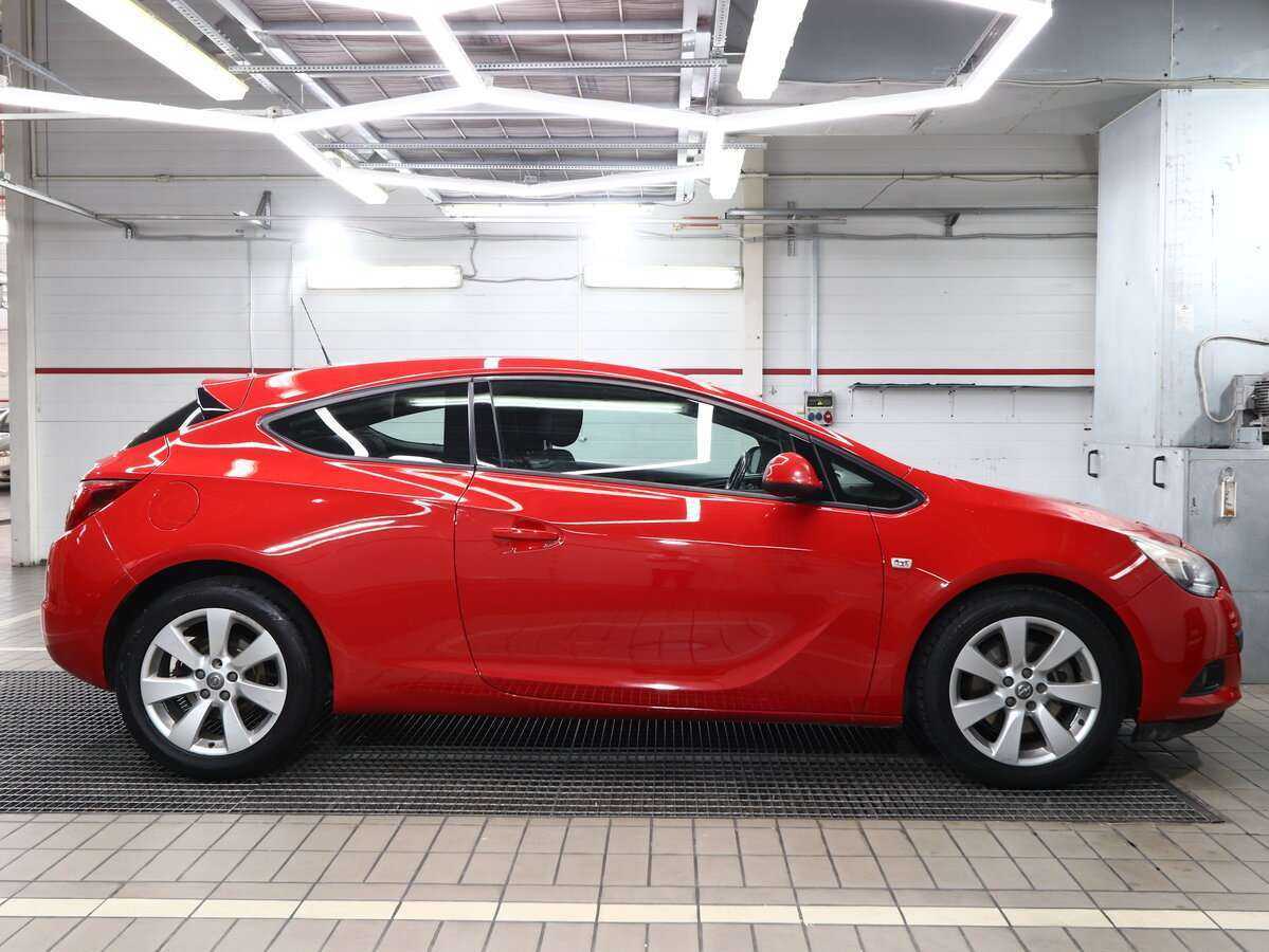 Opel Astra б/у, 2012, Автоматическая. Фото: #9