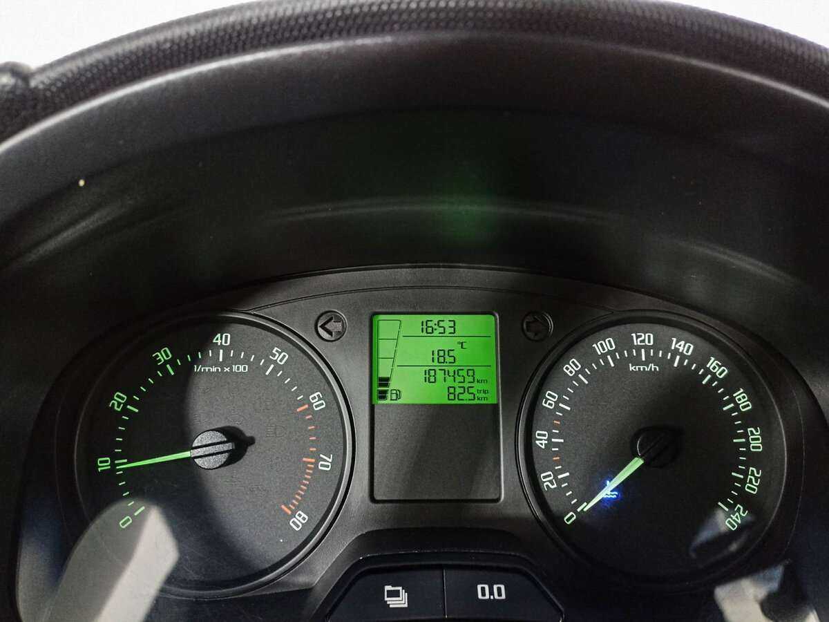 Skoda Fabia б/у, 2012, Механическая. Фото: #10