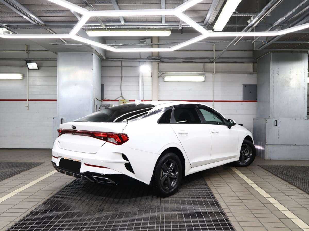 Kia K5 б/у, 2021, Автоматическая. Фото: #1