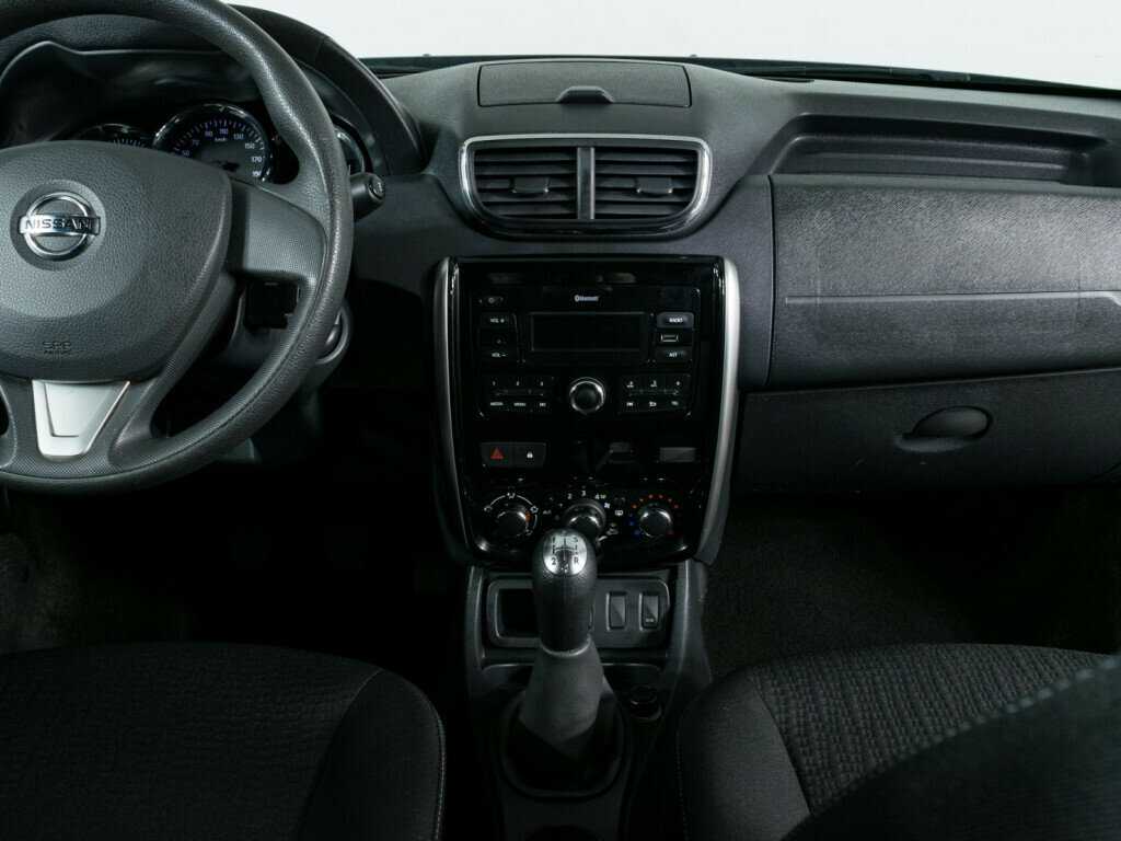 Nissan Terrano б/у, 2020, Механическая. Фото: #8