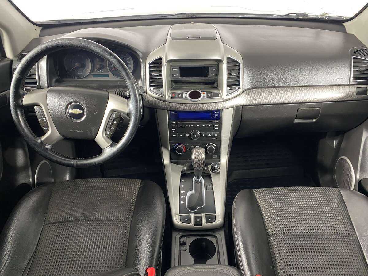 Chevrolet Captiva б/у, 2012, Автоматическая. Фото: #8