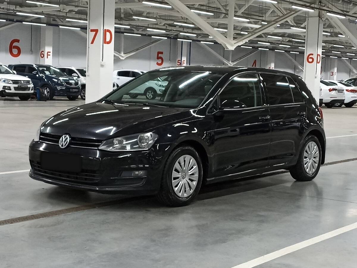 Volkswagen Golf б/у, 2013, Механическая. Посмотреть фото