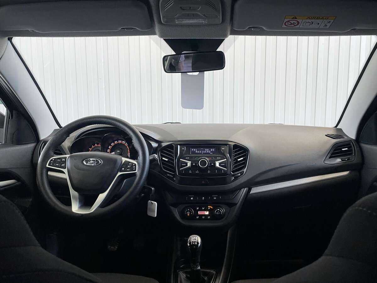 Lada (ВАЗ) Vesta б/у, 2018, Механическая. Фото: #8