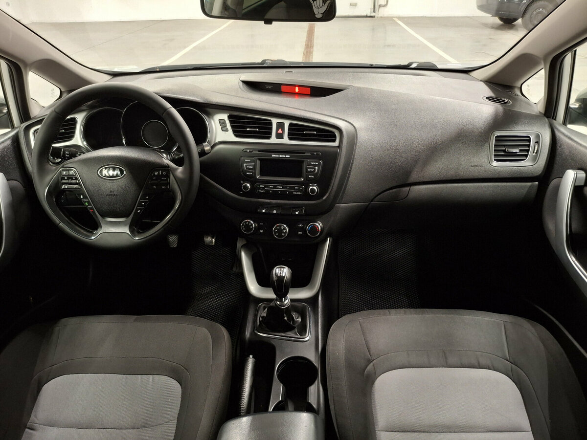 Kia Ceed б/у, 2013, Механическая. Фото: #13