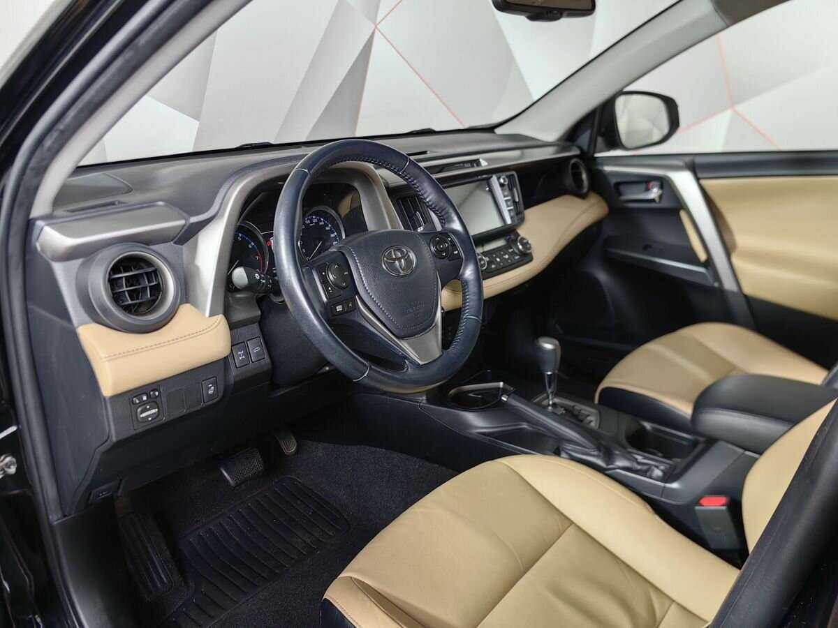Toyota RAV4 б/у, 2017, Автоматическая. Фото: #12